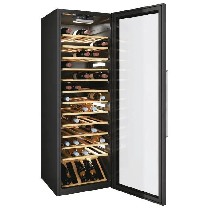 Candy CWC 200 EELW/N Vino Cantina 81 Bottiglie Classe energetica A 12 ripiani in Legno + 1 wine rack Wifi 146 cm Nero