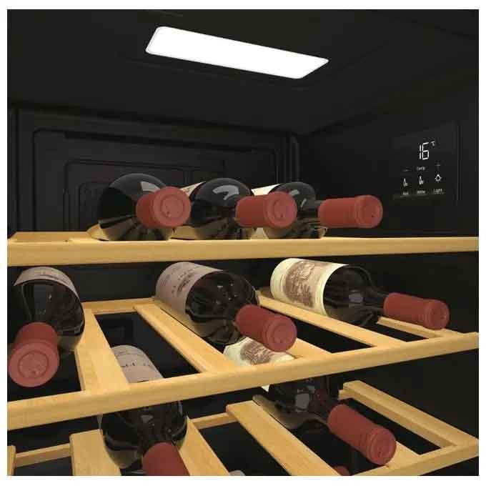 Cantinetta Hoover HOWC023 Capacità 23 Bottiglie Classe G Colore Nero HOWC023