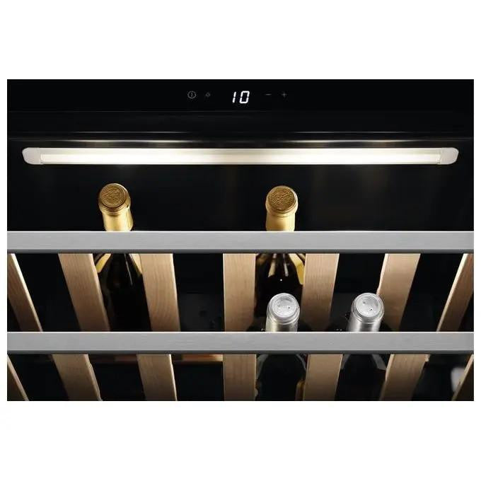 Cantinetta Vino da Incasso Electrolux KBW5T Serie 900 Nero 18 Bottiglie