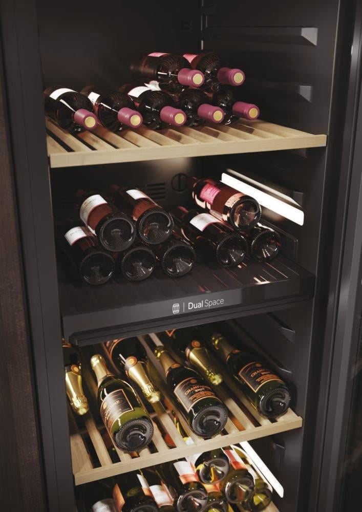 Cantinetta Vino Haier Wine Bank 60 Serie 7 HWS236GDEH1 236 bottiglie Classe E
